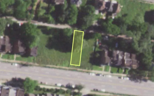 Aerial view of 5053 PAGE BLVD — vacant lot, St. Louis with approximate parcel outline