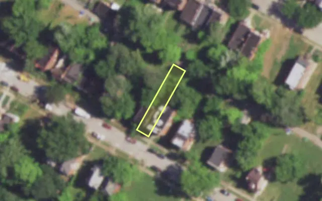 Aerial view of 4747 NORTHLAND AV — vacant lot, St. Louis with approximate parcel outline