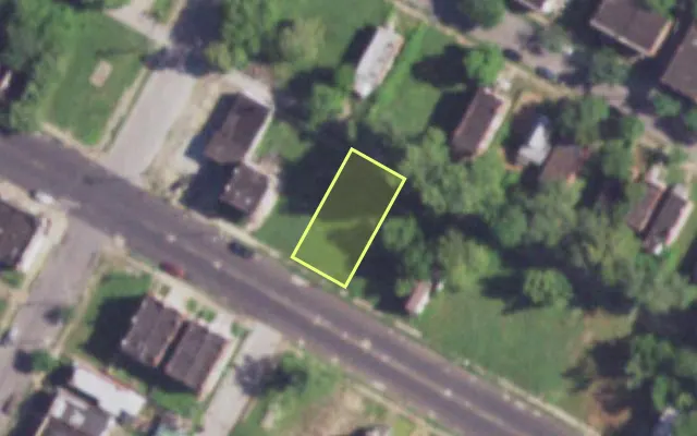 Aerial view of 4277 LEE AV — vacant lot, St. Louis with approximate parcel outline