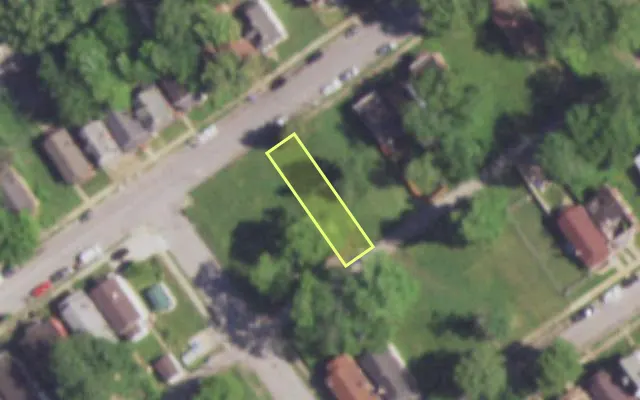 Aerial view of 5308 EMERSON AV — vacant lot, St. Louis with approximate parcel outline