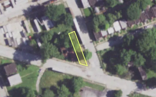 Aerial view of 2103 BRANCH ST — vacant lot, St. Louis with approximate parcel outline