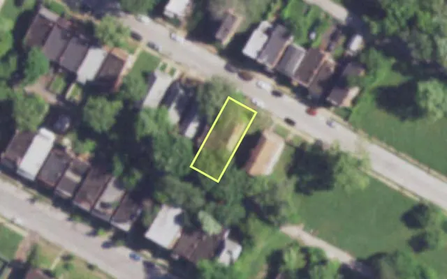 Aerial view of 4454 PENROSE ST — vacant lot, St. Louis with approximate parcel outline
