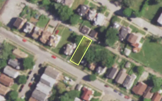 Aerial view of 4931 LEXINGTON AV — vacant lot, St. Louis with approximate parcel outline