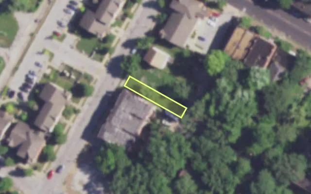 Aerial view of 4122 N NEWSTEAD AV — vacant lot, St. Louis with approximate parcel outline