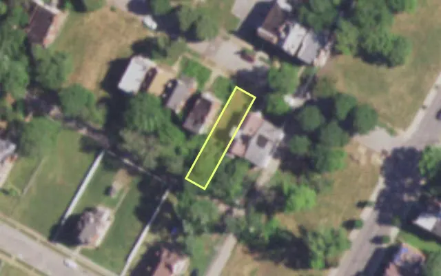 Aerial view of 4420 ELMBANK AV — vacant lot, St. Louis with approximate parcel outline