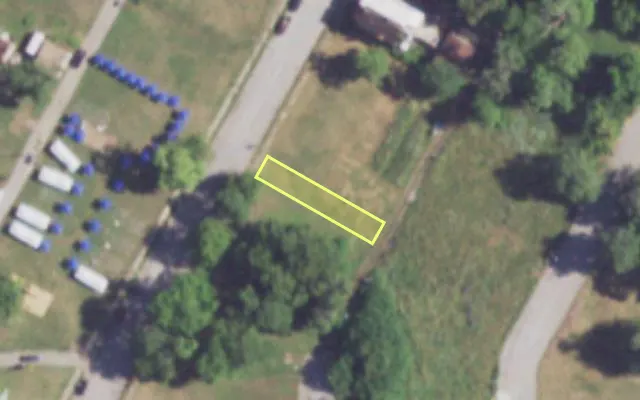 Aerial view of 1808 COLEMAN ST — vacant lot, St. Louis with approximate parcel outline