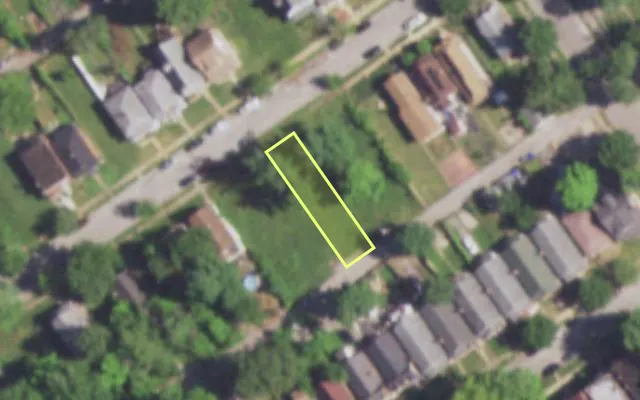 Aerial view of 5368 ARLINGTON AV — vacant lot, St. Louis with approximate parcel outline