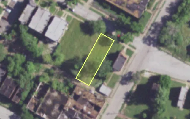 Aerial view of 2906 PALM ST — vacant lot, St. Louis with approximate parcel outline