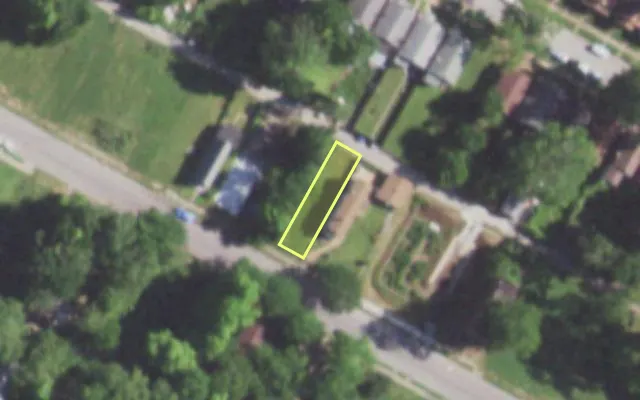 Aerial view of 5703 MAFFITT AV — vacant lot, St. Louis with approximate parcel outline