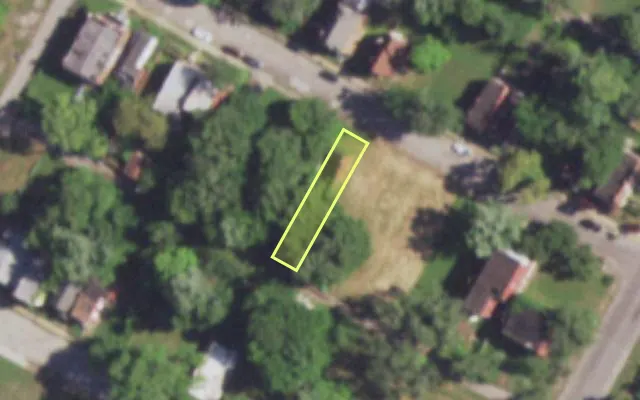 Aerial view of 4426 GARFIELD AV — vacant lot, St. Louis with approximate parcel outline