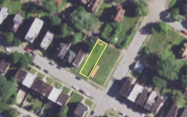 Aerial view of 3205 HARPER ST — vacant lot, St. Louis with approximate parcel outline