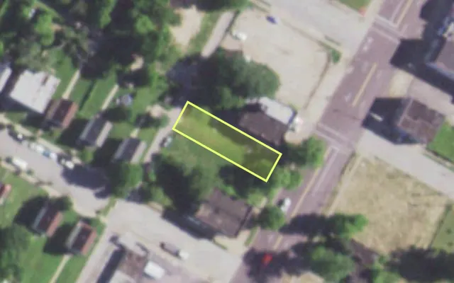 Aerial view of 1709 UNION BLVD — vacant lot, St. Louis with approximate parcel outline