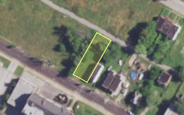 Aerial view of 4319 ST LOUIS AV — vacant lot, St. Louis with approximate parcel outline