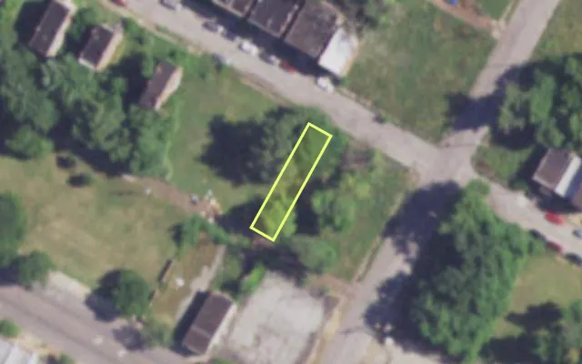 Aerial view of 4008 ALDINE AV — vacant lot, St. Louis with approximate parcel outline