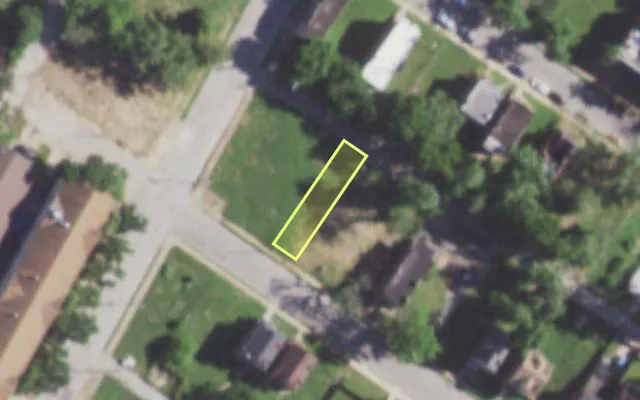 Aerial view of 5979 COTE BRILLIANTE AV — vacant lot, St. Louis with approximate parcel outline