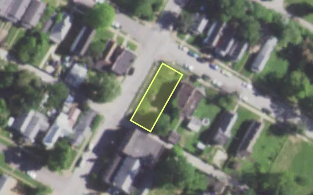 Aerial view of 3016 CLARA AV — vacant lot, St. Louis with approximate parcel outline