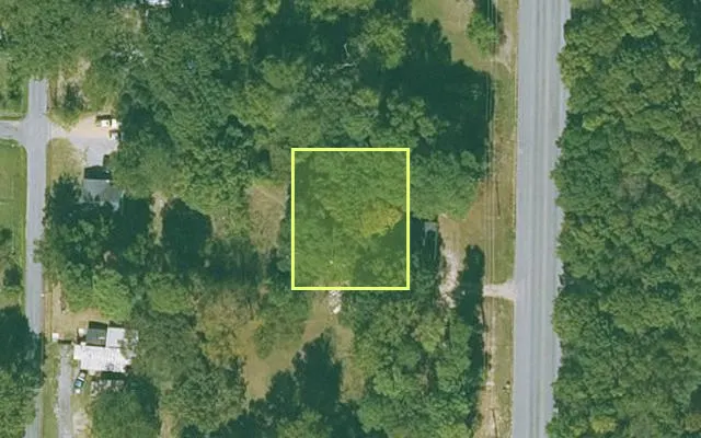 Aerial view of JEFFERSON County parcel 930-12450-000 — Arkansas post-auction with approximate parcel outline