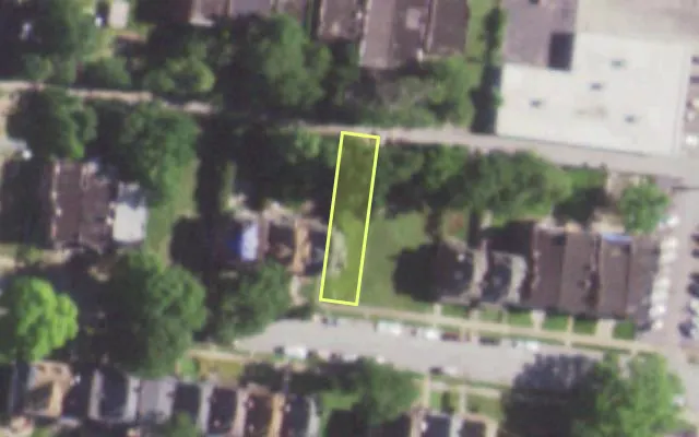 Aerial view of 5031 VERNON AV — vacant lot, St. Louis with approximate parcel outline