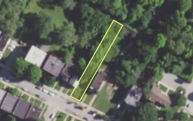 Aerial view of 5941 ETZEL AV — vacant lot, St. Louis with approximate parcel outline