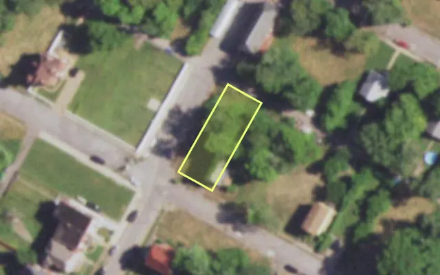 Aerial view of 4617 NORTH MARKET ST — vacant lot, St. Louis with approximate parcel outline