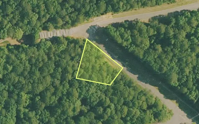 Aerial view of VAN BUREN County parcel 4400-11060-0000 — Arkansas post-auction with approximate parcel outline