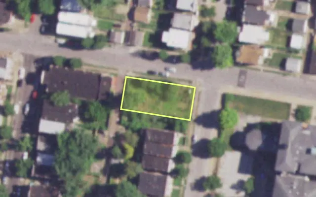 Aerial view of 3701 PENNSYLVANIA AV — vacant lot, St. Louis with approximate parcel outline