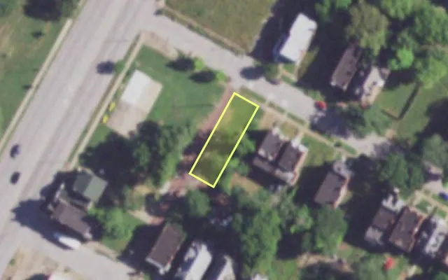 Aerial view of 3510 BARRETT ST — vacant lot, St. Louis with approximate parcel outline