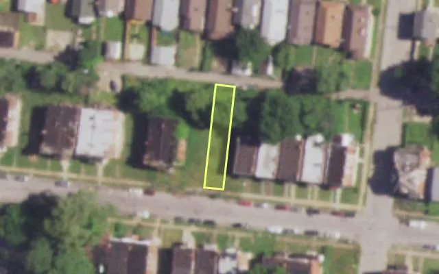 Aerial view of 4717 MCMILLAN AV — vacant lot, St. Louis with approximate parcel outline