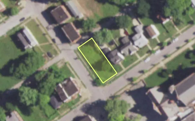 Aerial view of 5303 RUSKIN AV — vacant lot, St. Louis with approximate parcel outline