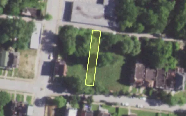 Aerial view of 5085 ENRIGHT AV — vacant lot, St. Louis with approximate parcel outline