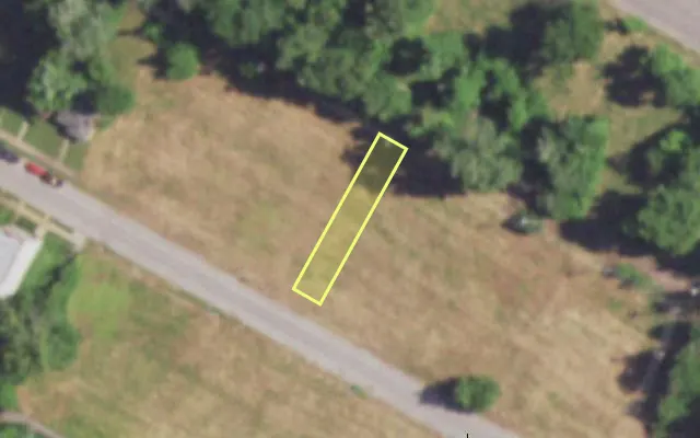 Aerial view of 4545 KENNERLY AV — vacant lot, St. Louis with approximate parcel outline