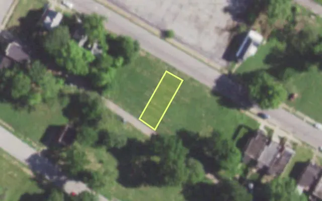 Aerial view of 5732 COTE BRILLIANTE AV — vacant lot, St. Louis with approximate parcel outline