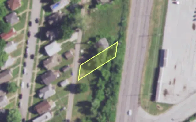 Aerial view of 8519 HALL ST — vacant lot, St. Louis with approximate parcel outline
