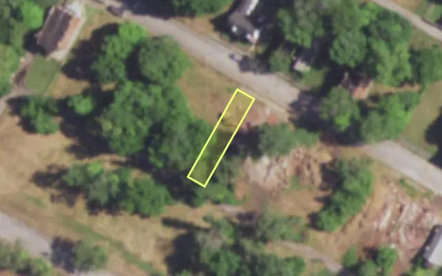 Aerial view of 4570 NORTH MARKET ST — vacant lot, St. Louis with approximate parcel outline