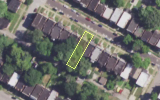 Aerial view of 4028 GREER AV — vacant lot, St. Louis with approximate parcel outline