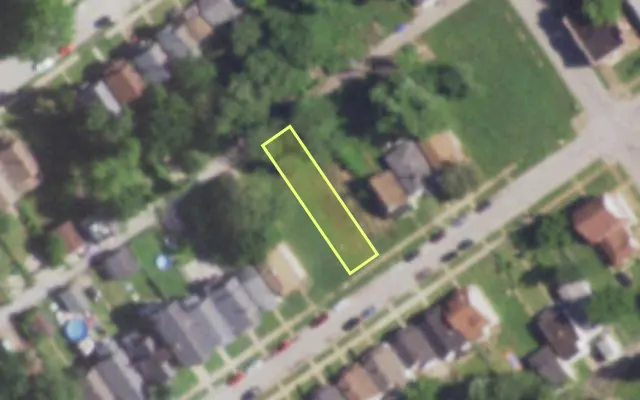 Aerial view of 4759 PLOVER AV — vacant lot, St. Louis with approximate parcel outline