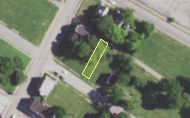 Aerial view of 5753 THEODOSIA AV — vacant lot, St. Louis with approximate parcel outline