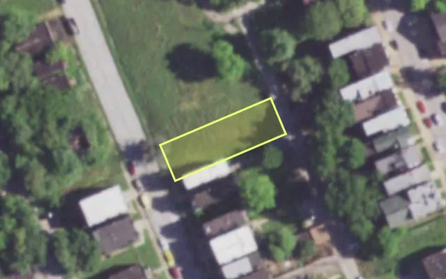 Aerial view of 3932 N 21ST ST — vacant lot, St. Louis with approximate parcel outline