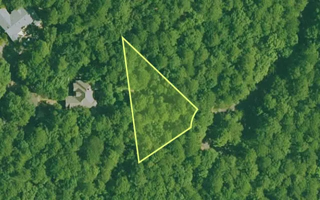 Aerial view of GARLAND County parcel 74055 — Arkansas post-auction with approximate parcel outline