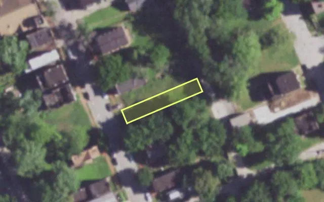 Aerial view of 3930 N 19TH ST — vacant lot, St. Louis with approximate parcel outline