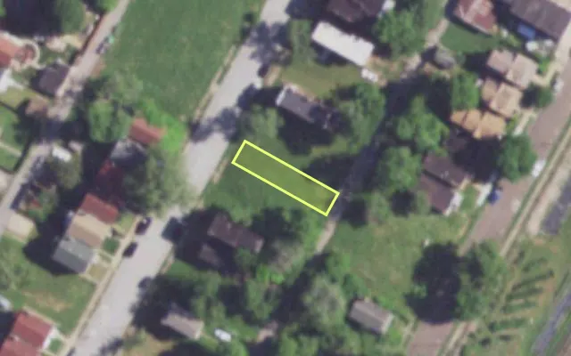 Aerial view of 4232 JOHN AV — vacant lot, St. Louis with approximate parcel outline