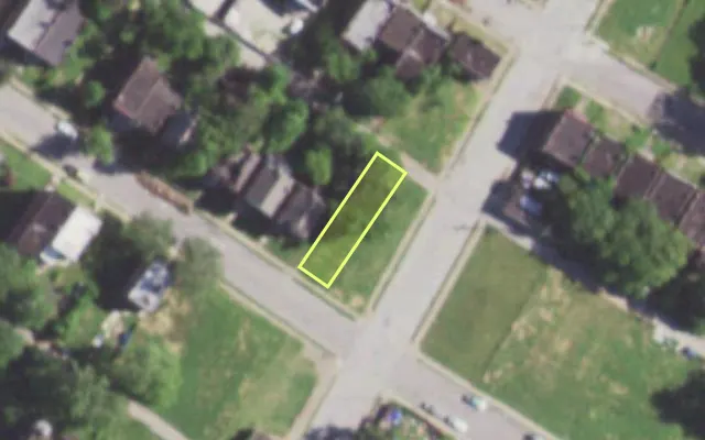 Aerial view of 5903 COTE BRILLIANTE AV — vacant lot, St. Louis with approximate parcel outline