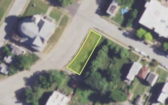 Aerial view of 3662 COOK AV — vacant lot, St. Louis with approximate parcel outline