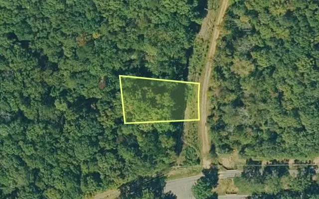 Aerial view of VAN BUREN County parcel 4050-12082-0000 — Arkansas post-auction with approximate parcel outline