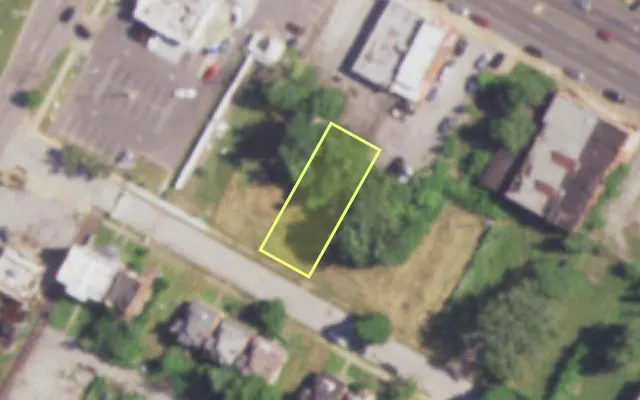 Aerial view of 4951 PALM ST — vacant lot, St. Louis with approximate parcel outline