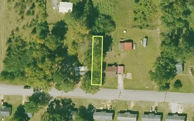 Aerial view of SALINE County parcel 805-17749-000 — Arkansas post-auction with approximate parcel outline