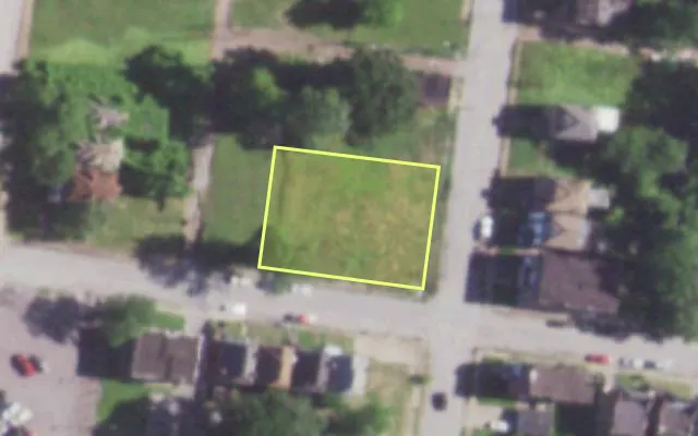 Aerial view of 1239 AUBERT AV — vacant lot, St. Louis with approximate parcel outline