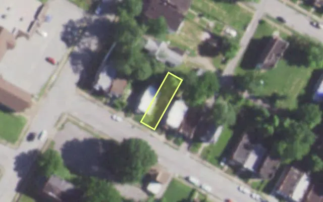 Aerial view of 5379 COTE BRILLIANTE AV — vacant lot, St. Louis with approximate parcel outline
