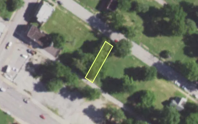 Aerial view of 5740 THEODOSIA AV — vacant lot, St. Louis with approximate parcel outline