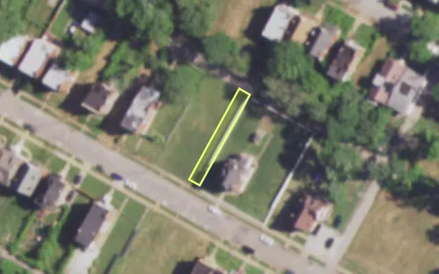 Aerial view of 4433 GREER AV — vacant lot, St. Louis with approximate parcel outline